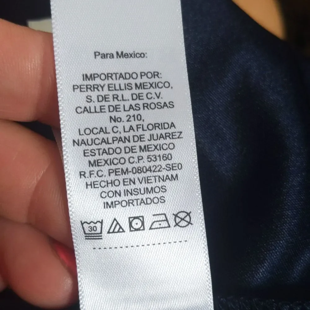 5/$55 - Laundry by Shelli Segal LA navy & colorful scroll tropical print 12 - Picture 8 of 8